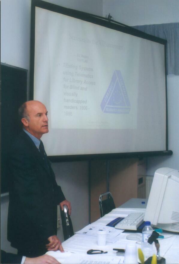 Bruno Sperl from the Library of the University of Graz, Austria, presenting during the 4th ACCELERATE meeting