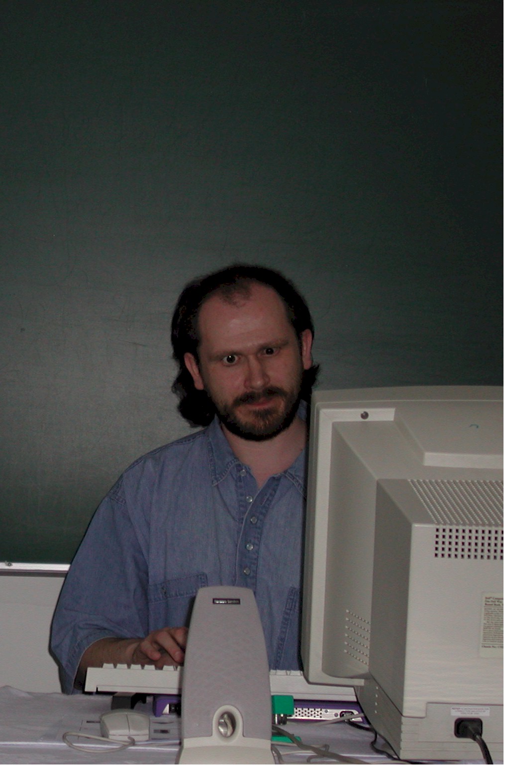 Mario Batusic (University of Linz) is presenting during the 4th ACCELERATE meeting